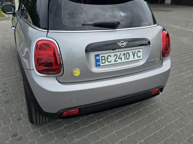Сірий Міні Mini, об'ємом двигуна 0 л та пробігом 10 тис. км за 20000 $, фото 8 на Automoto.ua