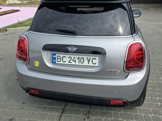 Сірий Міні Mini, об'ємом двигуна 0 л та пробігом 10 тис. км за 20000 $, фото 3 на Automoto.ua