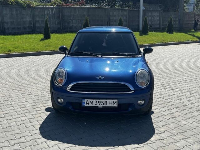 Синій Міні Mini, об'ємом двигуна 1.4 л та пробігом 195 тис. км за 4293 $, фото 6 на Automoto.ua
