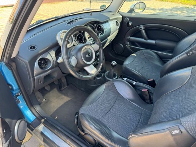 Синій Міні Mini, об'ємом двигуна 1.6 л та пробігом 156 тис. км за 5600 $, фото 5 на Automoto.ua