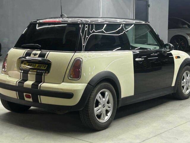 Білий Міні One, об'ємом двигуна 1.4 л та пробігом 266 тис. км за 4700 $, фото 5 на Automoto.ua