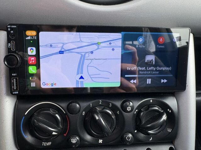 Черный Мини Ван, объемом двигателя 1.6 л и пробегом 251 тыс. км за 3290 $, фото 8 на Automoto.ua