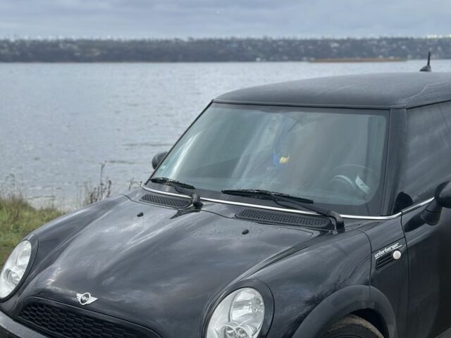 Чорний Міні One, об'ємом двигуна 1.6 л та пробігом 230 тис. км за 3200 $, фото 2 на Automoto.ua