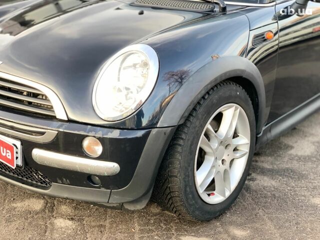 Черный Мини Ван, объемом двигателя 14 л и пробегом 220 тыс. км за 4490 $, фото 23 на Automoto.ua