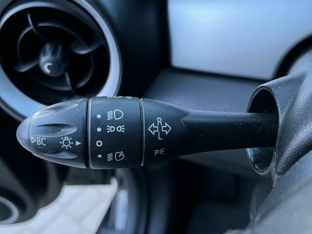 Черный Мини Ван, объемом двигателя 1.4 л и пробегом 162 тыс. км за 6600 $, фото 14 на Automoto.ua