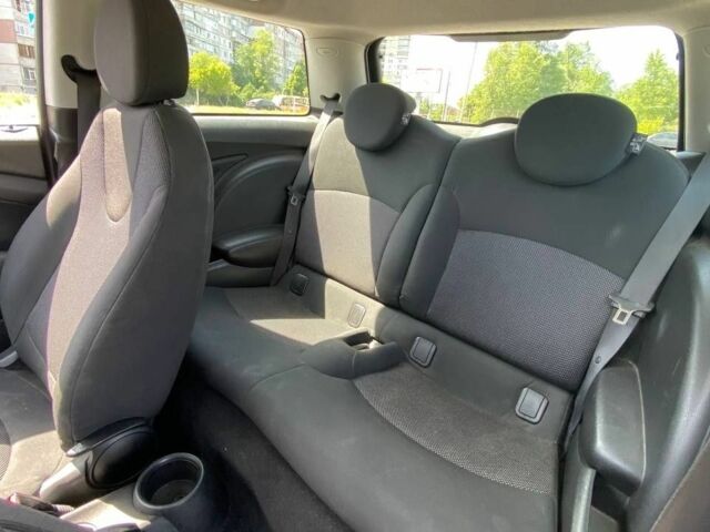 Черный Мини Ван, объемом двигателя 1.4 л и пробегом 231 тыс. км за 6500 $, фото 8 на Automoto.ua