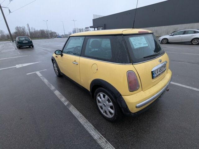 Жовтий Міні One, об'ємом двигуна 1.6 л та пробігом 210 тис. км за 3950 $, фото 3 на Automoto.ua