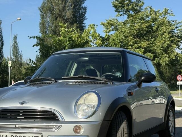 Сірий Міні One, об'ємом двигуна 1.6 л та пробігом 239 тис. км за 4700 $, фото 2 на Automoto.ua
