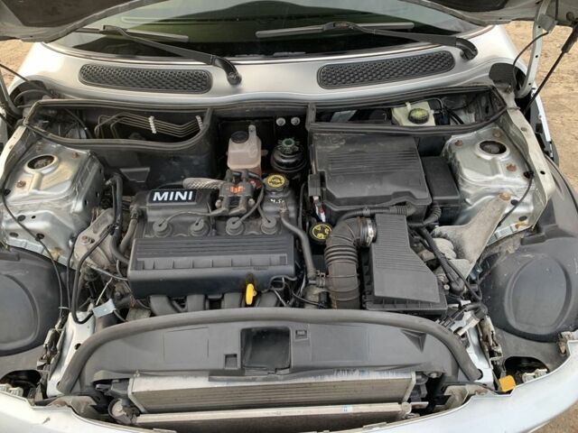 Сірий Міні One, об'ємом двигуна 1.6 л та пробігом 230 тис. км за 3800 $, фото 6 на Automoto.ua