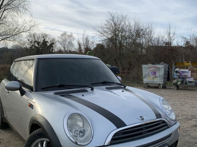 Сірий Міні One, об'ємом двигуна 1.6 л та пробігом 230 тис. км за 3800 $, фото 1 на Automoto.ua