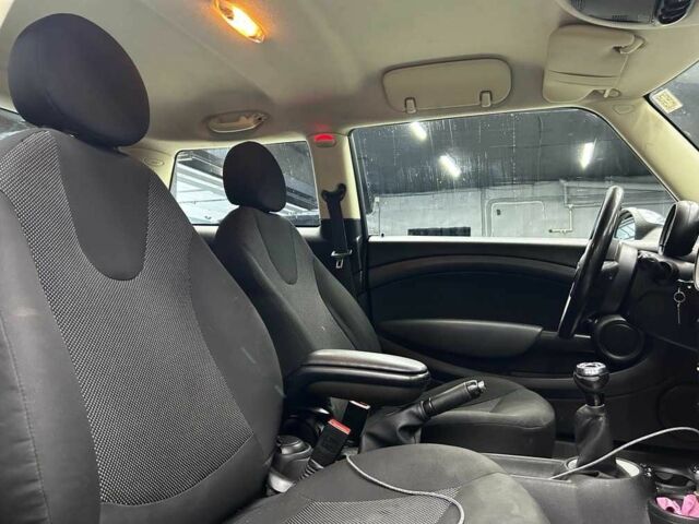 Синій Міні One, об'ємом двигуна 1.6 л та пробігом 243 тис. км за 7500 $, фото 19 на Automoto.ua