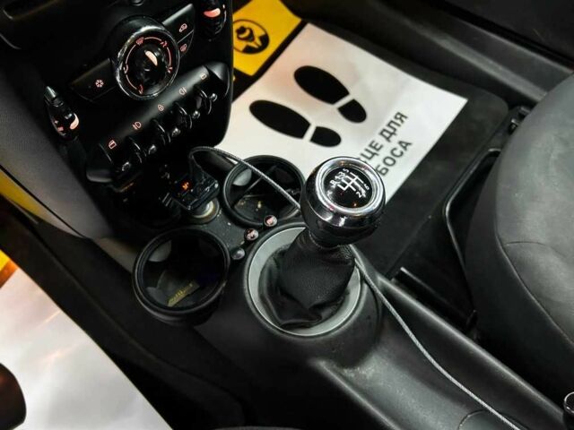 Синій Міні One, об'ємом двигуна 1.6 л та пробігом 243 тис. км за 7500 $, фото 18 на Automoto.ua