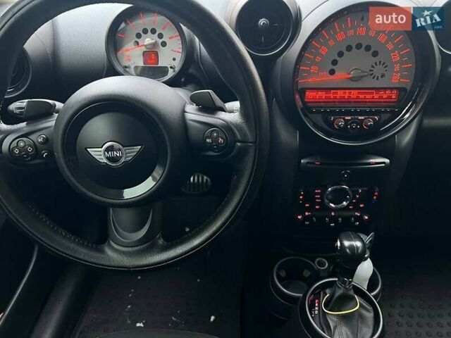 Білий Міні Пейсмен, об'ємом двигуна 2 л та пробігом 150 тис. км за 13500 $, фото 12 на Automoto.ua