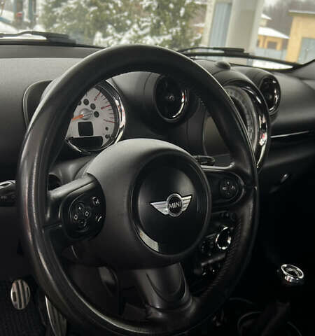 Чорний Міні Пейсмен, об'ємом двигуна 2 л та пробігом 170 тис. км за 12500 $, фото 17 на Automoto.ua