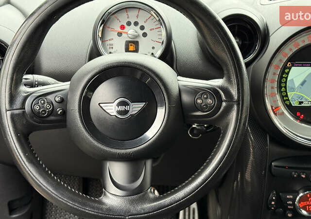Черный Мини Пейсмен, объемом двигателя 2 л и пробегом 167 тыс. км за 7999 $, фото 23 на Automoto.ua