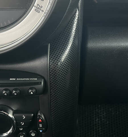 Чорний Міні Пейсмен, об'ємом двигуна 2 л та пробігом 170 тис. км за 12500 $, фото 24 на Automoto.ua