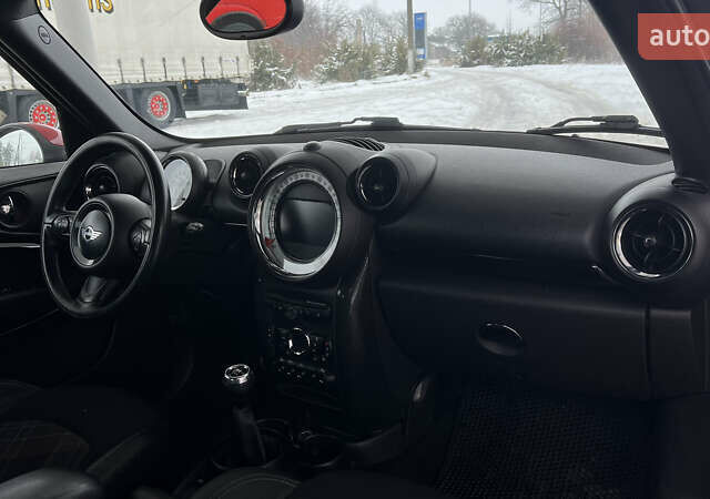 Чорний Міні Пейсмен, об'ємом двигуна 2 л та пробігом 170 тис. км за 12500 $, фото 35 на Automoto.ua