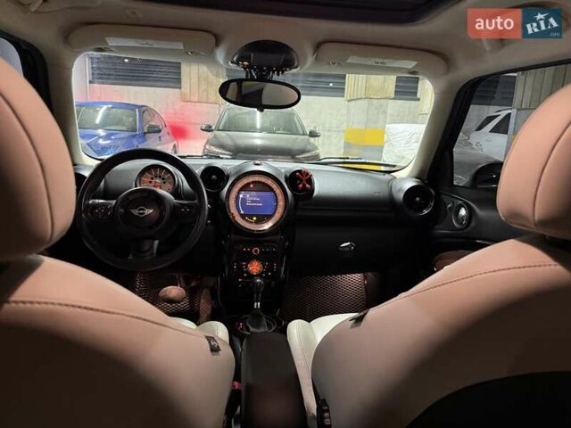 Чорний Міні Пейсмен, об'ємом двигуна 1.6 л та пробігом 202 тис. км за 10000 $, фото 7 на Automoto.ua