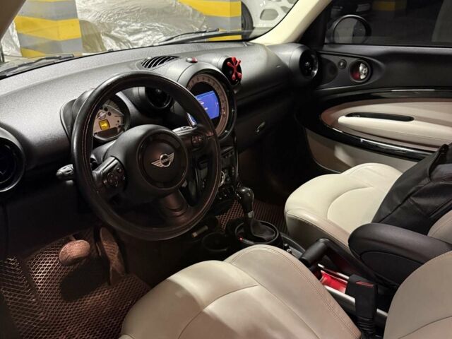 Чорний Міні Пейсмен, об'ємом двигуна 1.6 л та пробігом 205 тис. км за 9000 $, фото 40 на Automoto.ua