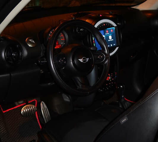 Черный Мини Пейсмен, объемом двигателя 1.6 л и пробегом 110 тыс. км за 14600 $, фото 10 на Automoto.ua