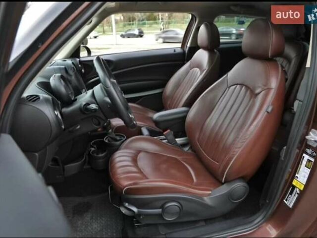 Коричневый Мини Пейсмен, объемом двигателя 1.6 л и пробегом 123 тыс. км за 12600 $, фото 4 на Automoto.ua