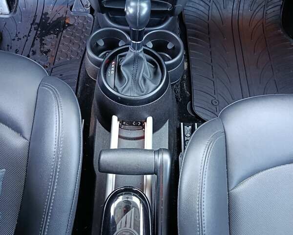 Червоний Міні Пейсмен, об'ємом двигуна 1.6 л та пробігом 155 тис. км за 13100 $, фото 19 на Automoto.ua