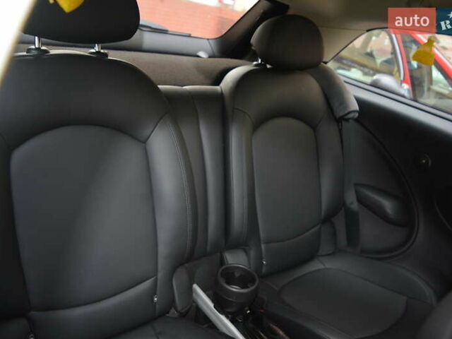 Міні Пейсмен, об'ємом двигуна 1.6 л та пробігом 190 тис. км за 12499 $, фото 32 на Automoto.ua