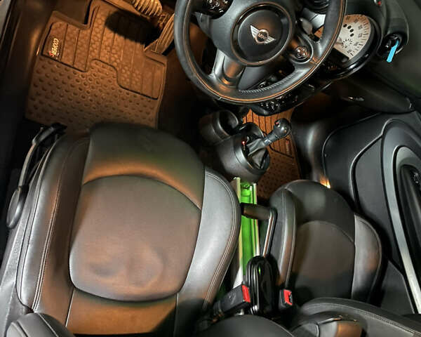 Серый Мини Пейсмен, объемом двигателя 1.6 л и пробегом 202 тыс. км за 8300 $, фото 7 на Automoto.ua