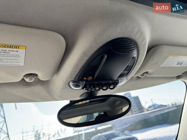 Серый Мини Пейсмен, объемом двигателя 1.6 л и пробегом 139 тыс. км за 9200 $, фото 12 на Automoto.ua