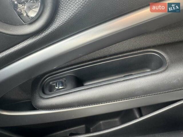 Синій Міні Пейсмен, об'ємом двигуна 1.6 л та пробігом 131 тис. км за 10500 $, фото 15 на Automoto.ua