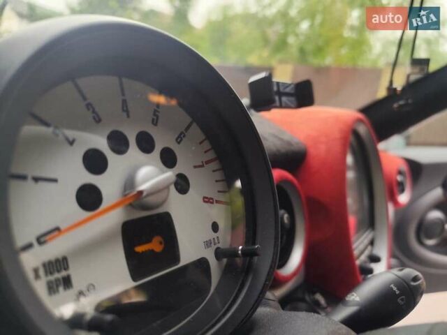 Красный Мини Roadster, объемом двигателя 1.6 л и пробегом 126 тыс. км за 6999 $, фото 18 на Automoto.ua