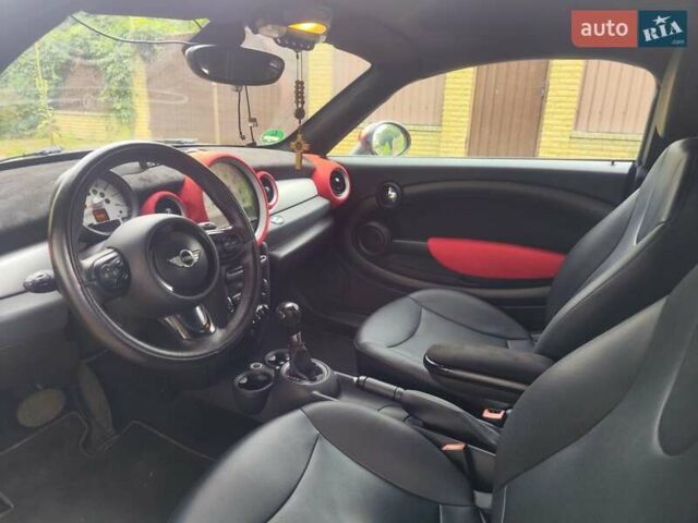 Красный Мини Roadster, объемом двигателя 1.6 л и пробегом 126 тыс. км за 6999 $, фото 23 на Automoto.ua