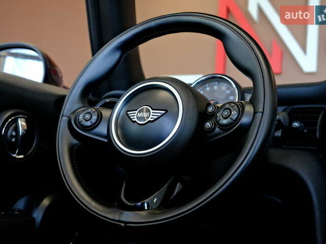 Бежевый Мини Convertible, объемом двигателя 1.5 л и пробегом 50 тыс. км за 11900 $, фото 49 на Automoto.ua