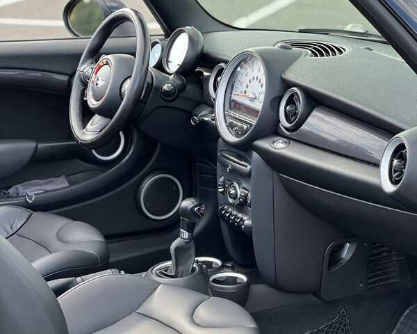 Черный Мини Convertible, объемом двигателя 1.6 л и пробегом 121 тыс. км за 9500 $, фото 35 на Automoto.ua