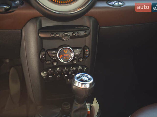 Черный Мини Convertible, объемом двигателя 1.6 л и пробегом 85 тыс. км за 13800 $, фото 21 на Automoto.ua