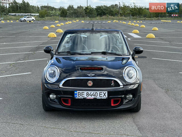 Черный Мини Convertible, объемом двигателя 1.6 л и пробегом 121 тыс. км за 9500 $, фото 9 на Automoto.ua