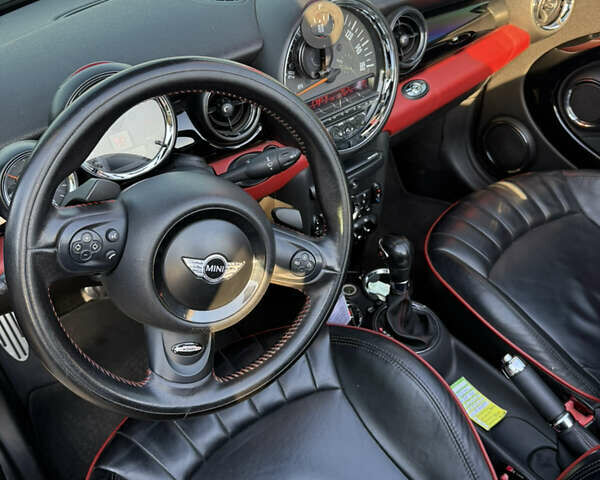 Черный Мини Convertible, объемом двигателя 1.6 л и пробегом 89 тыс. км за 10000 $, фото 14 на Automoto.ua