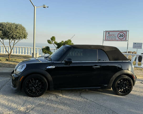 Черный Мини Convertible, объемом двигателя 1.6 л и пробегом 89 тыс. км за 10000 $, фото 5 на Automoto.ua