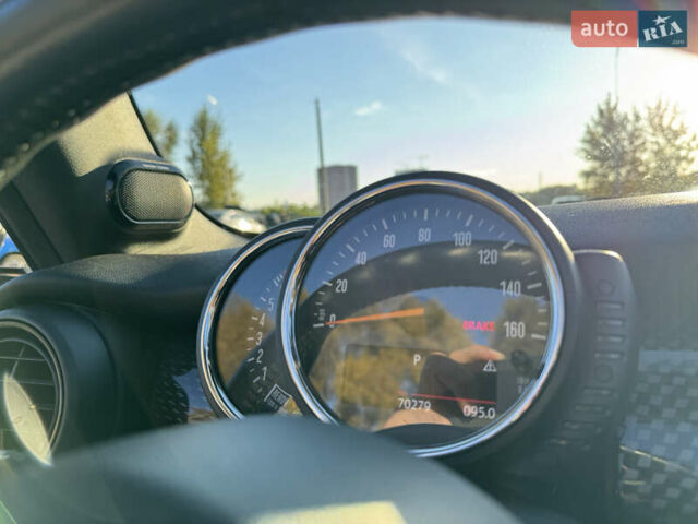 Черный Мини Convertible, объемом двигателя 2 л и пробегом 71 тыс. км за 16000 $, фото 5 на Automoto.ua