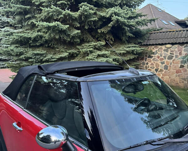 Червоний Міні Convertible, об'ємом двигуна 1.6 л та пробігом 119 тис. км за 8000 $, фото 11 на Automoto.ua