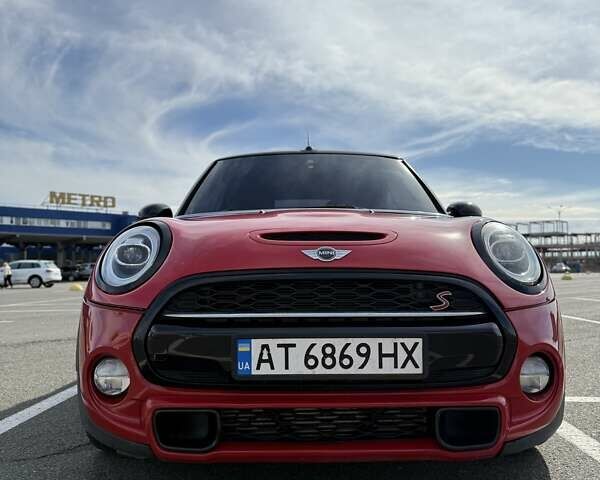 Красный Мини Convertible, объемом двигателя 2 л и пробегом 90 тыс. км за 20500 $, фото 8 на Automoto.ua