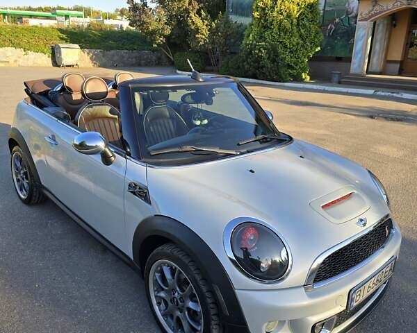 Серый Мини Convertible, объемом двигателя 1.6 л и пробегом 213 тыс. км за 9999 $, фото 25 на Automoto.ua