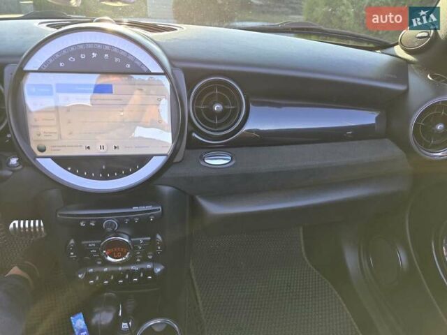 Серый Мини Convertible, объемом двигателя 1.6 л и пробегом 213 тыс. км за 9999 $, фото 16 на Automoto.ua