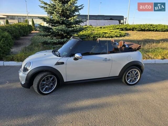 Серый Мини Convertible, объемом двигателя 1.6 л и пробегом 213 тыс. км за 9999 $, фото 27 на Automoto.ua