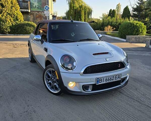 Серый Мини Convertible, объемом двигателя 1.6 л и пробегом 213 тыс. км за 9999 $, фото 8 на Automoto.ua
