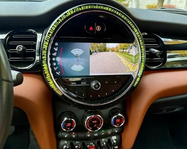 Серый Мини Convertible, объемом двигателя 2 л и пробегом 13 тыс. км за 29900 $, фото 2 на Automoto.ua