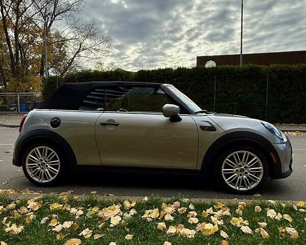 Серый Мини Convertible, объемом двигателя 2 л и пробегом 13 тыс. км за 29900 $, фото 14 на Automoto.ua