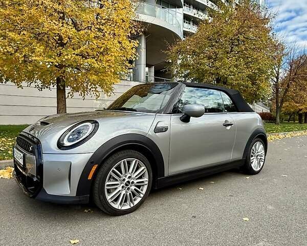 Серый Мини Convertible, объемом двигателя 2 л и пробегом 13 тыс. км за 29900 $, фото 19 на Automoto.ua