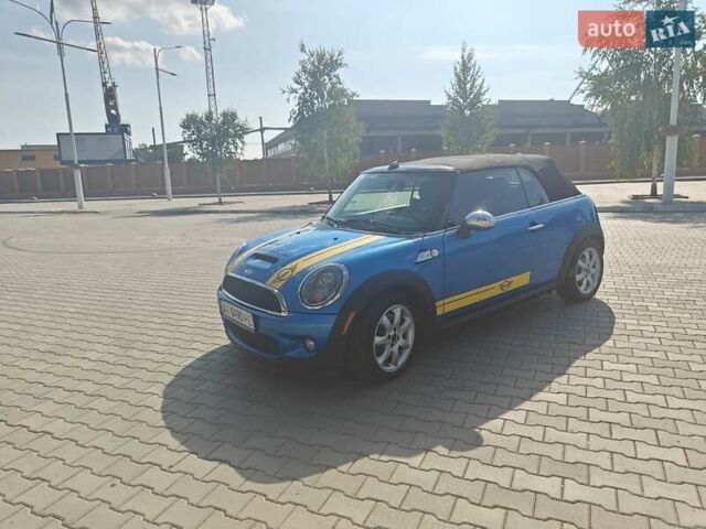 Синий Мини Convertible, объемом двигателя 1.6 л и пробегом 197 тыс. км за 9000 $, фото 4 на Automoto.ua
