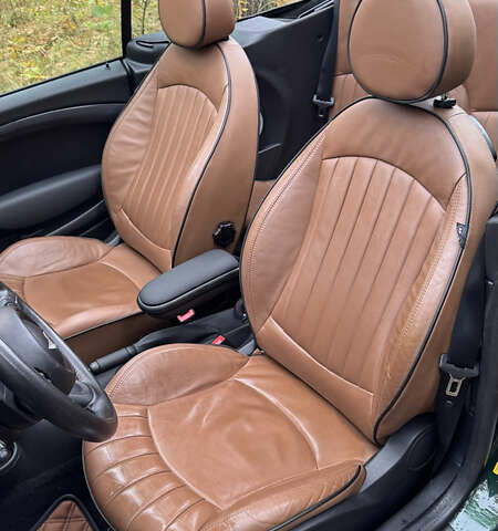 Зеленый Мини Convertible, объемом двигателя 1.6 л и пробегом 125 тыс. км за 12500 $, фото 7 на Automoto.ua
